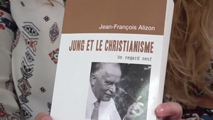 alizon christ 4