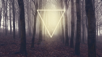 Parallèles entre parapsychologie, anomalistique, religions et l’hypothèse de la simulation